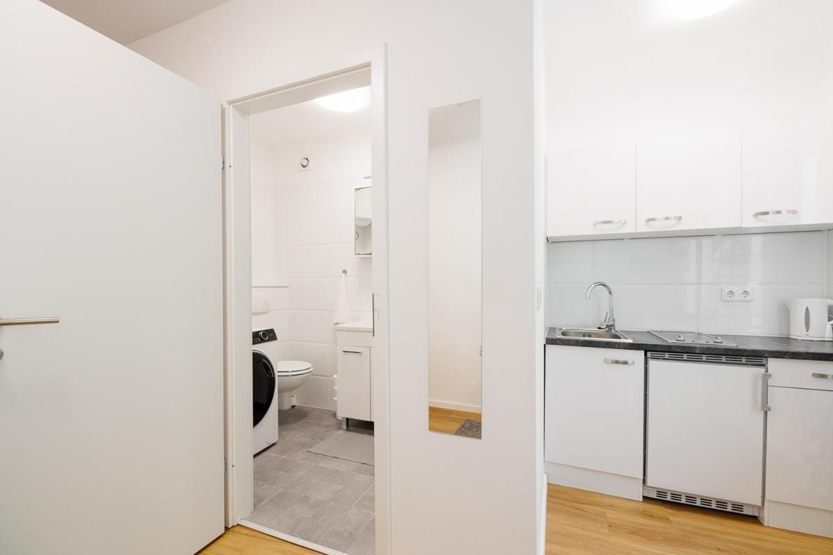 Modern City Apartment Wien Exteriör bild